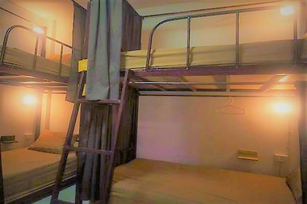 Cm City Hostel Chiang Mai Exteriör bild